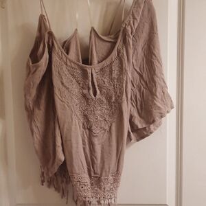 Open shoulder Maurice Blouse